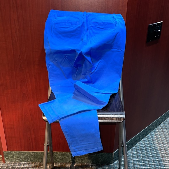 Gap skinny mini khakis - Picture 3 of 4